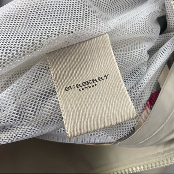 Burberry Tess Trench Lightweight Rain Coat Nova Check Beige Size 14P - Picture 14 of 16